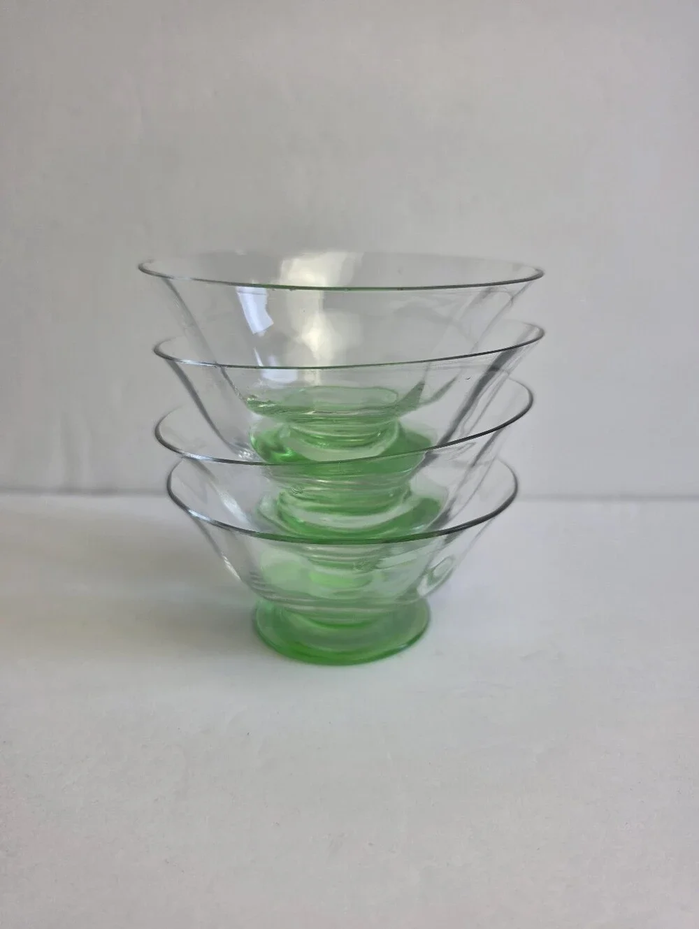 Uranium Depression Glass Green Sherbet Ice Cream Bowls Glass Glows - Lot of 4